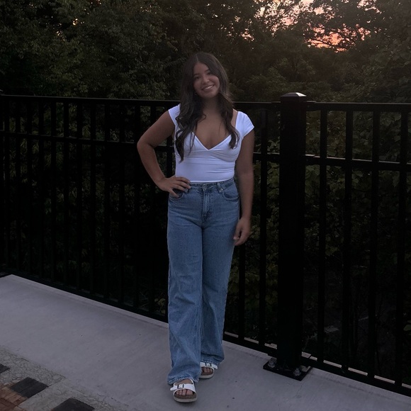 H&M High Rise Jeans - Picture 4 of 4